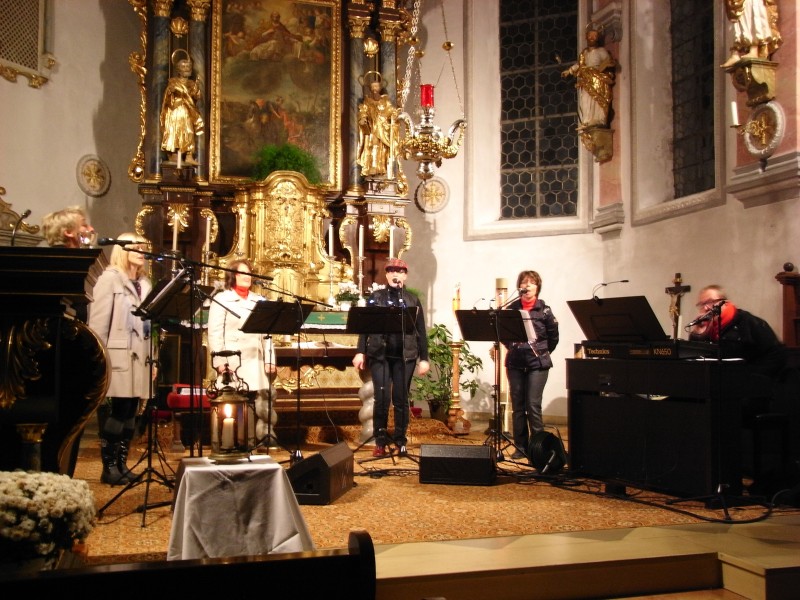 2010-11-21_19-40-52_Songs_2010.jpg